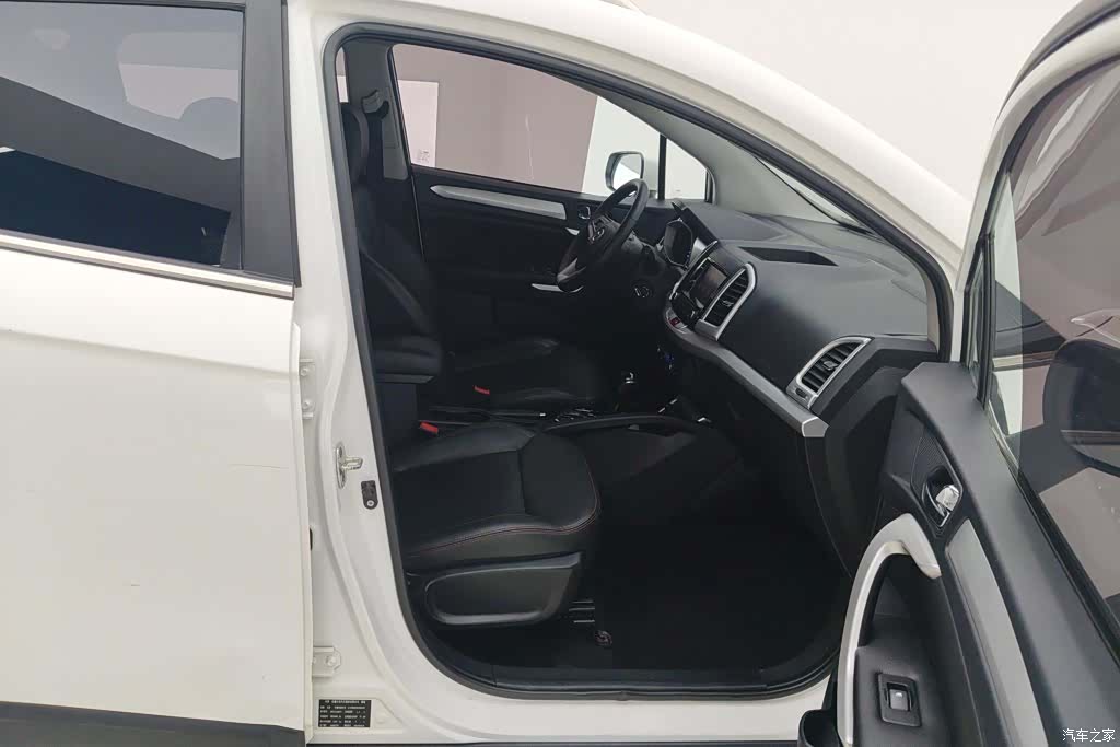 JAC S3, 2016 8