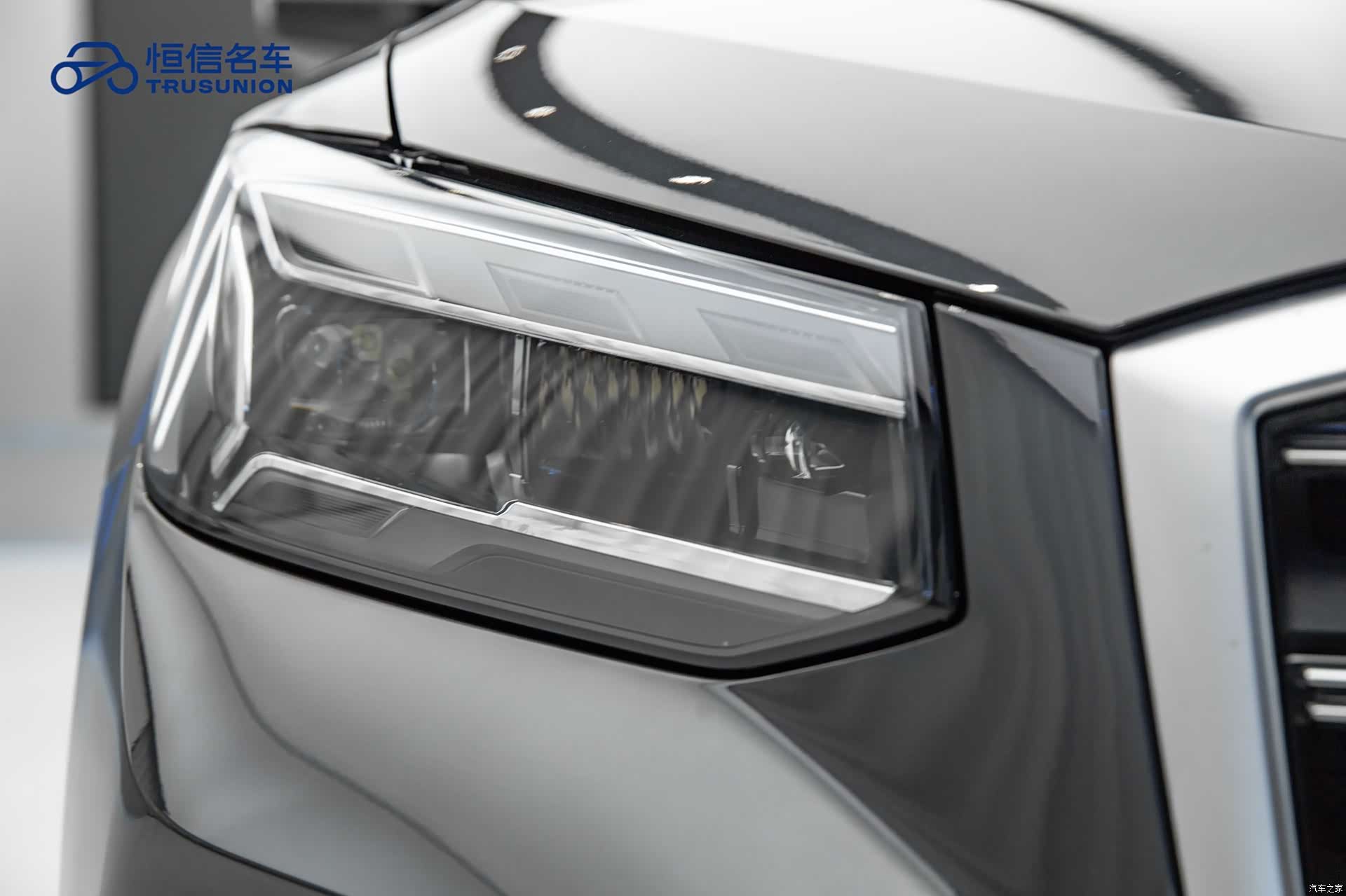 Audi Q2L, 2024 10