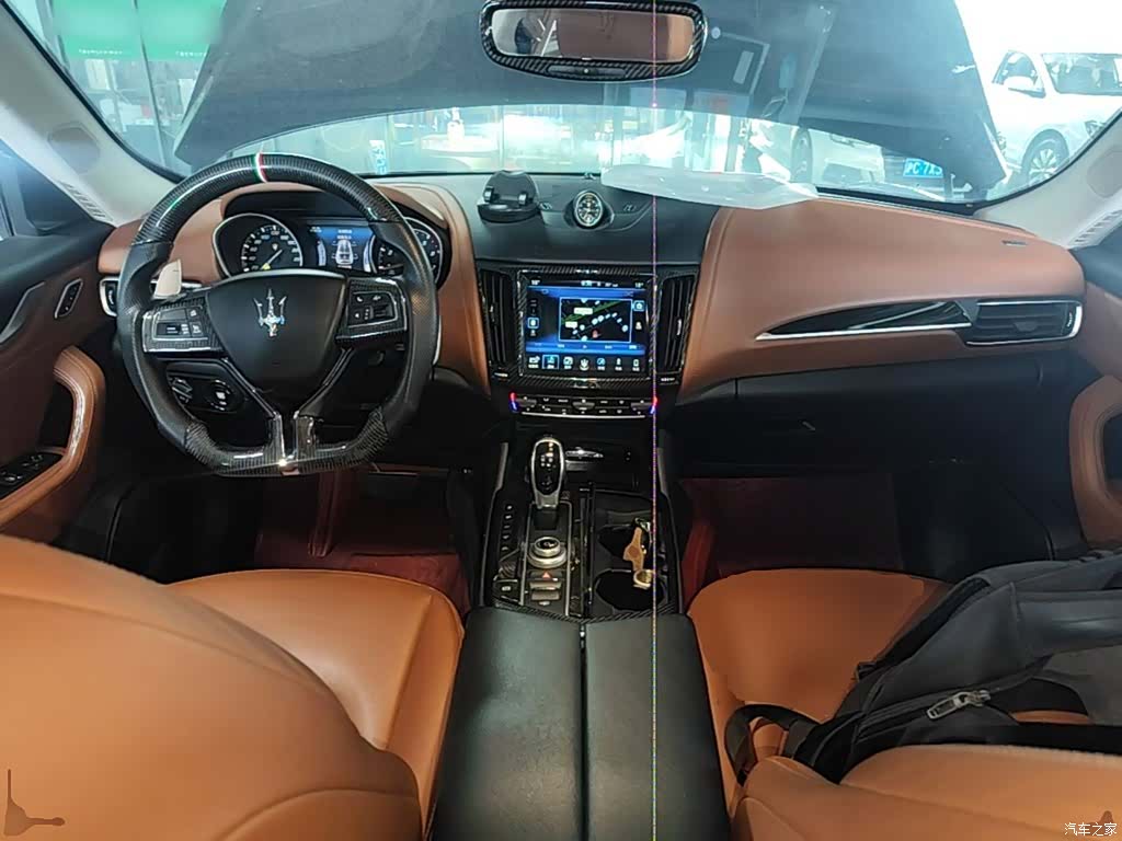 Maserati Levante, 2017 10