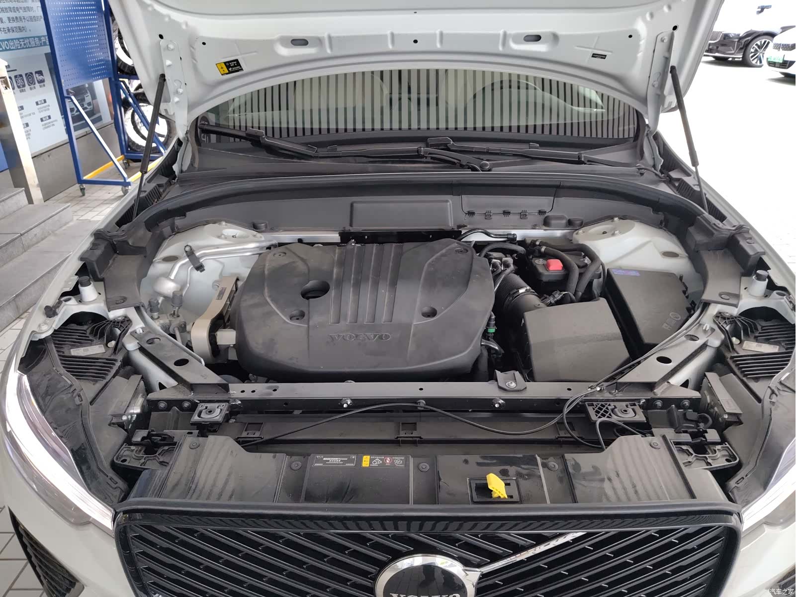 Volvo XC60, 2025 14