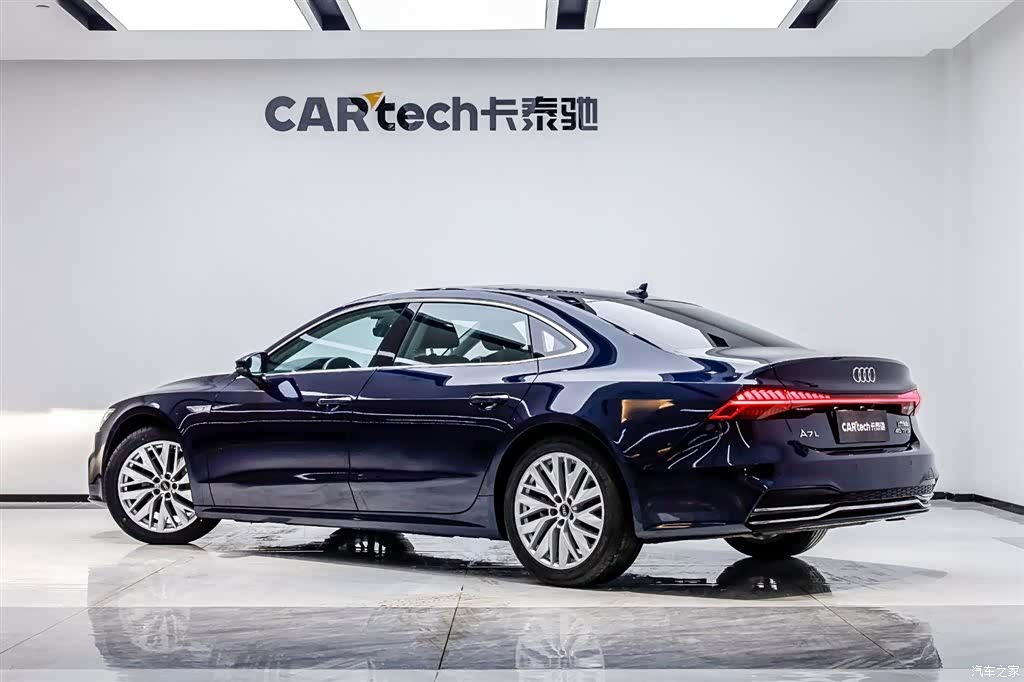 Audi A7L, 2024 4