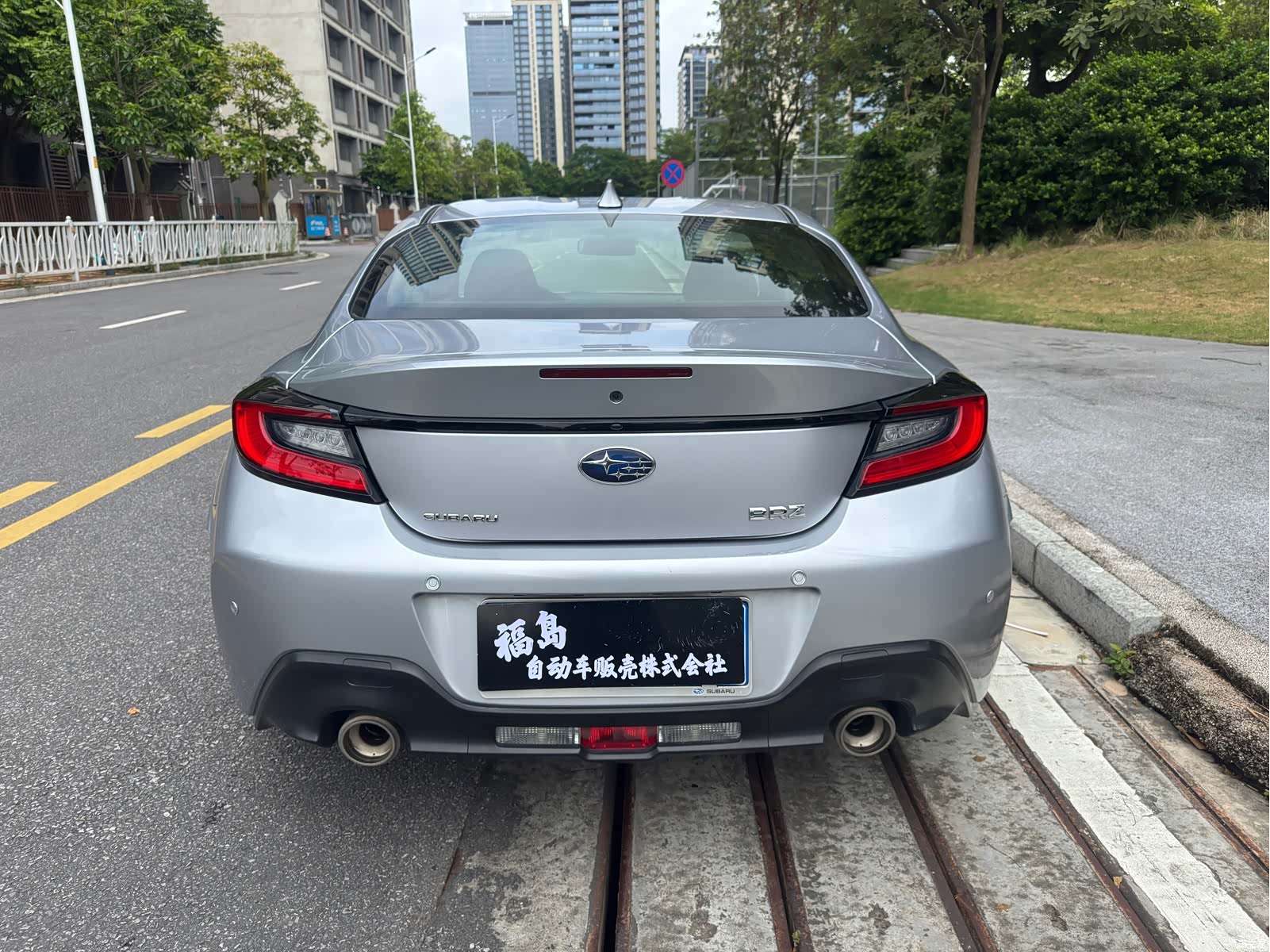 Subaru BRZ, 2022 все фото
