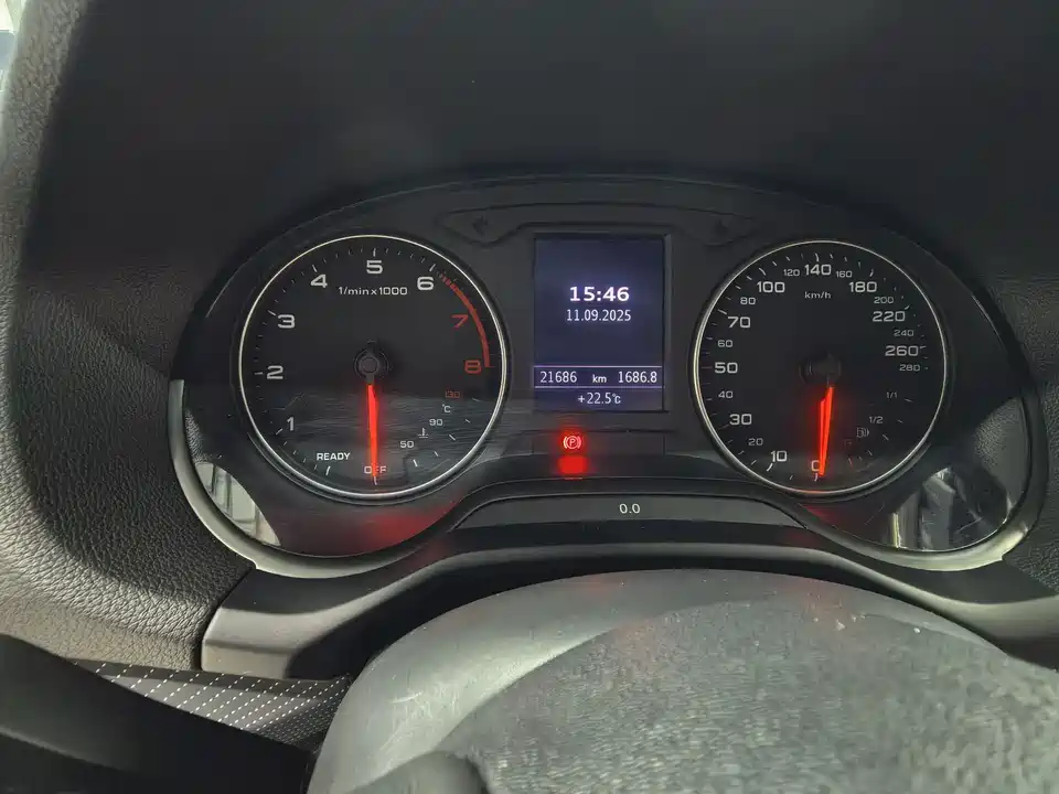 Audi Q2L Audi Q2L