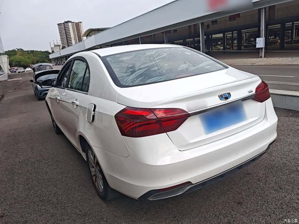 Geely Emgrand, 2018 все фото