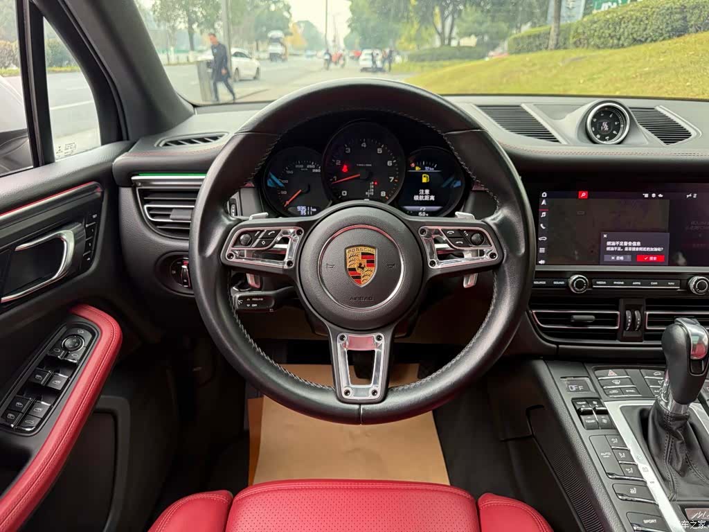 Porsche Macan, 2021 14