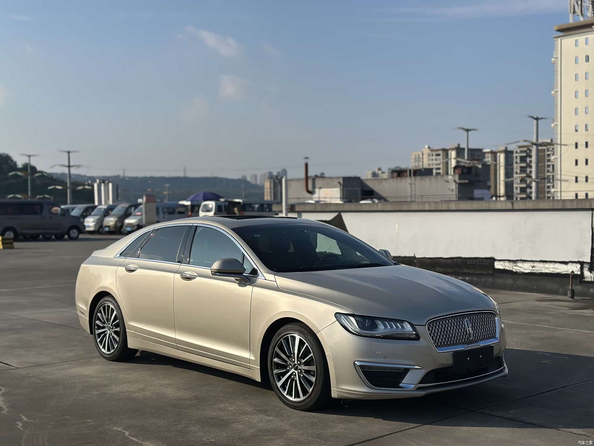 Lincoln MKZ, 2017 4