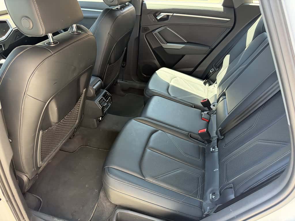 Audi Q3, 2024 8