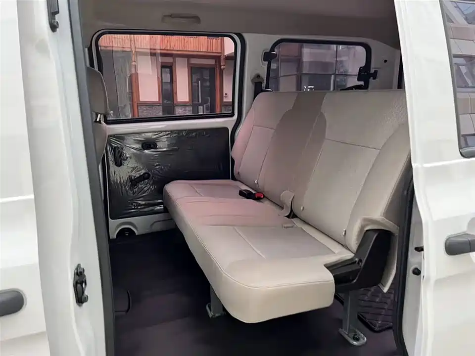 Wuling Wuling Hongguang V