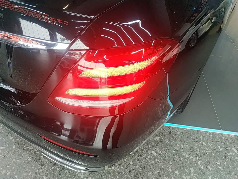 Mercedes-Benz E-class Mercedes-Benz E-class
