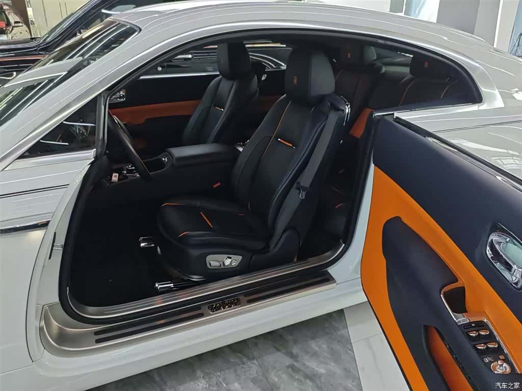 Rolls-Royce Wraith, 2020 11