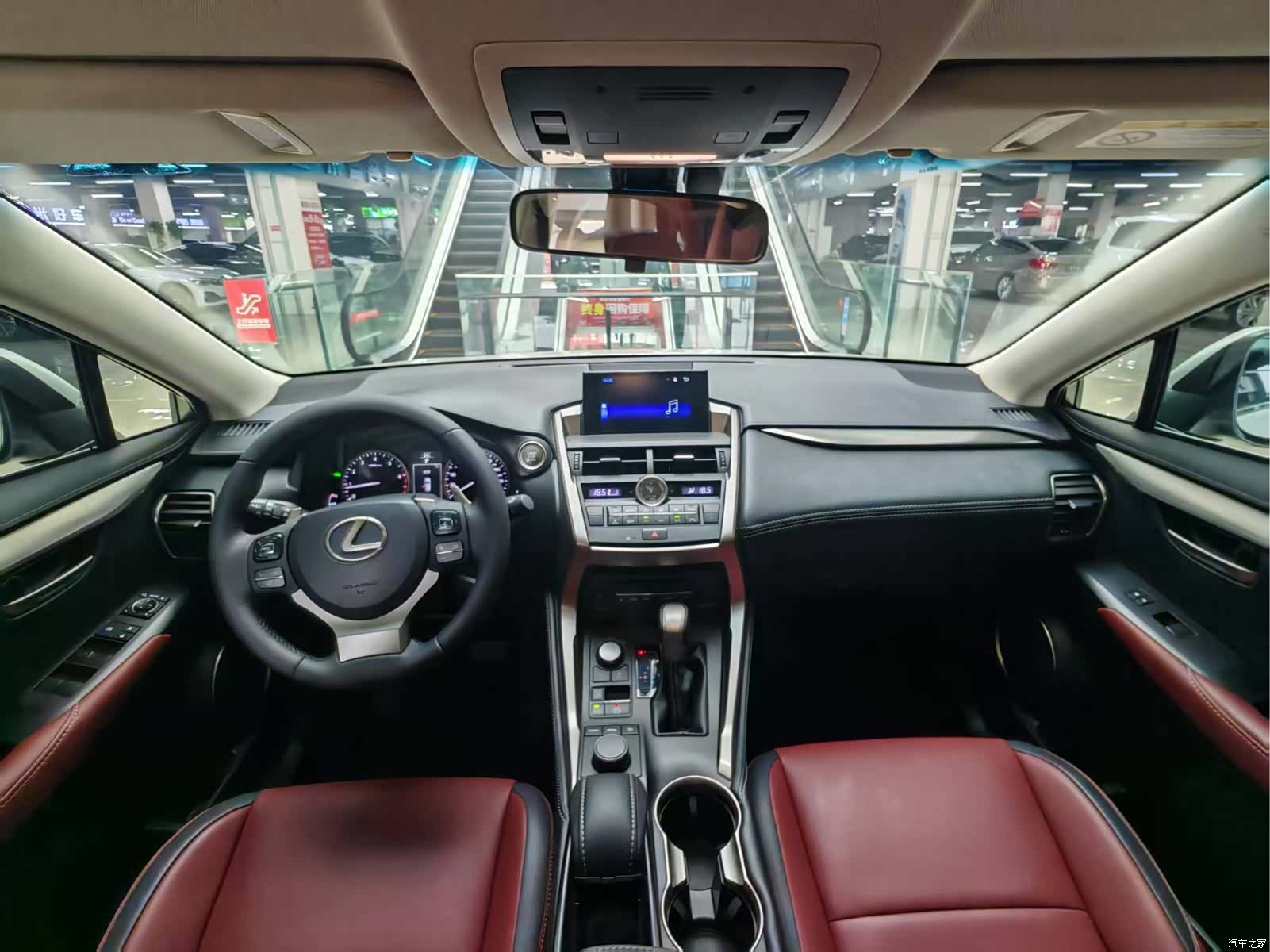 Lexus NX, 2017 10