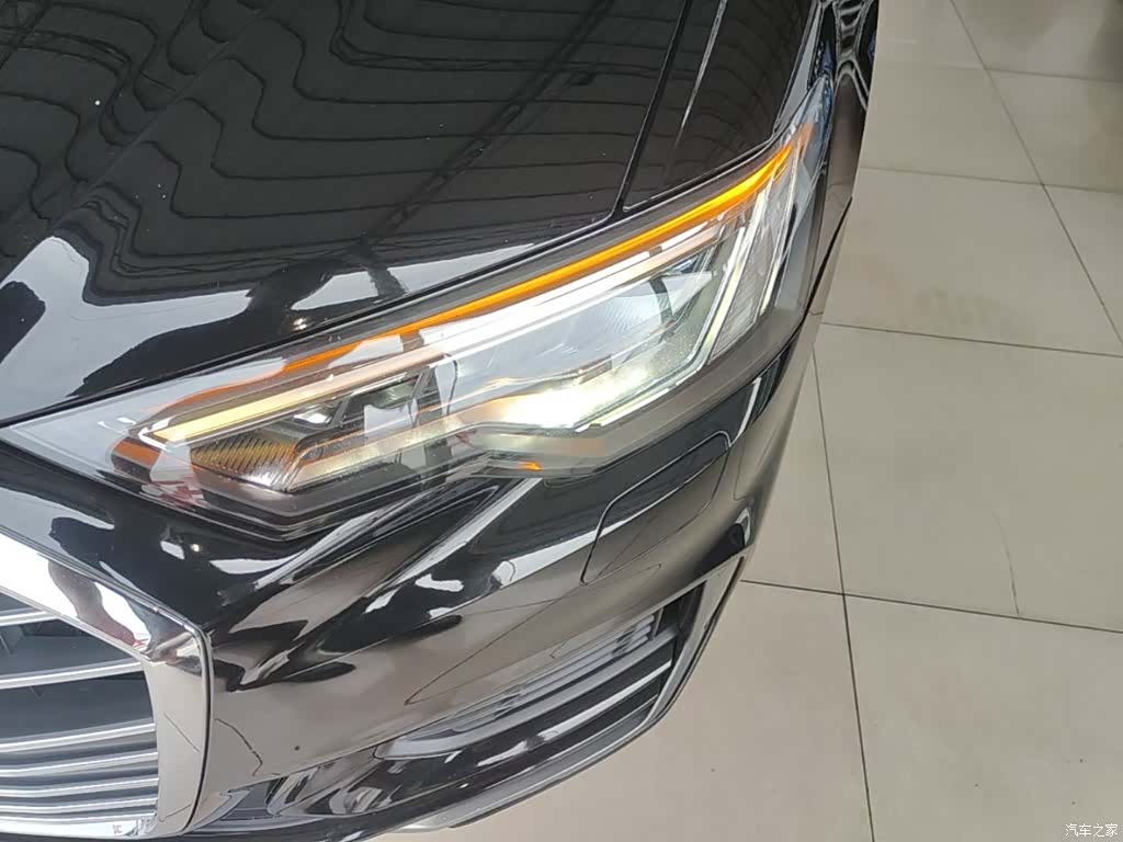 Audi A6L, 2019 24