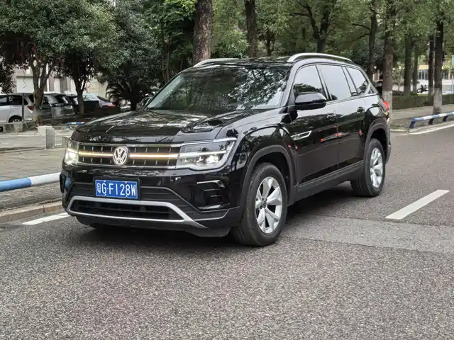 Volkswagen Teramont 2021 — купить из Китая под заказ