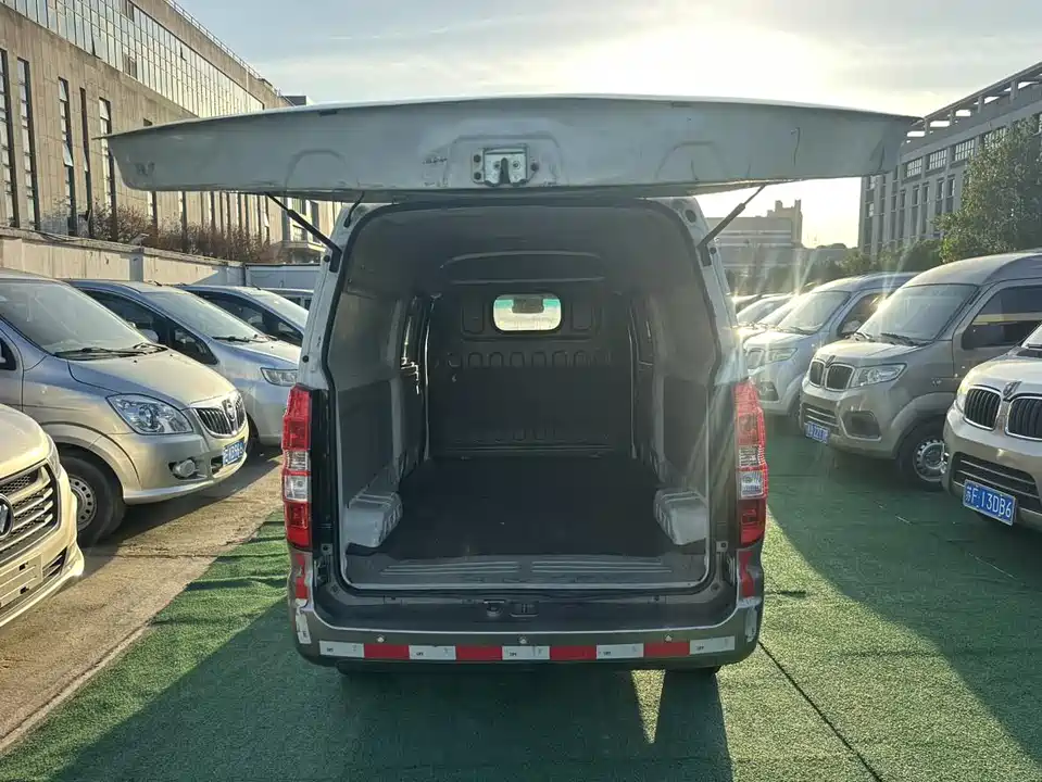 Jinbei New Sea Lion X30L