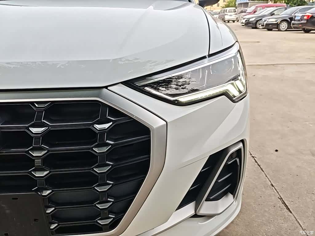 Audi Q3, 2020 24