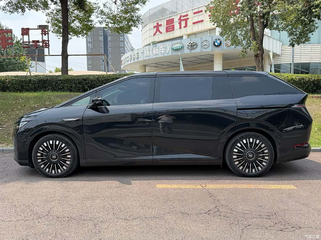 Xpeng X9, 2026 3