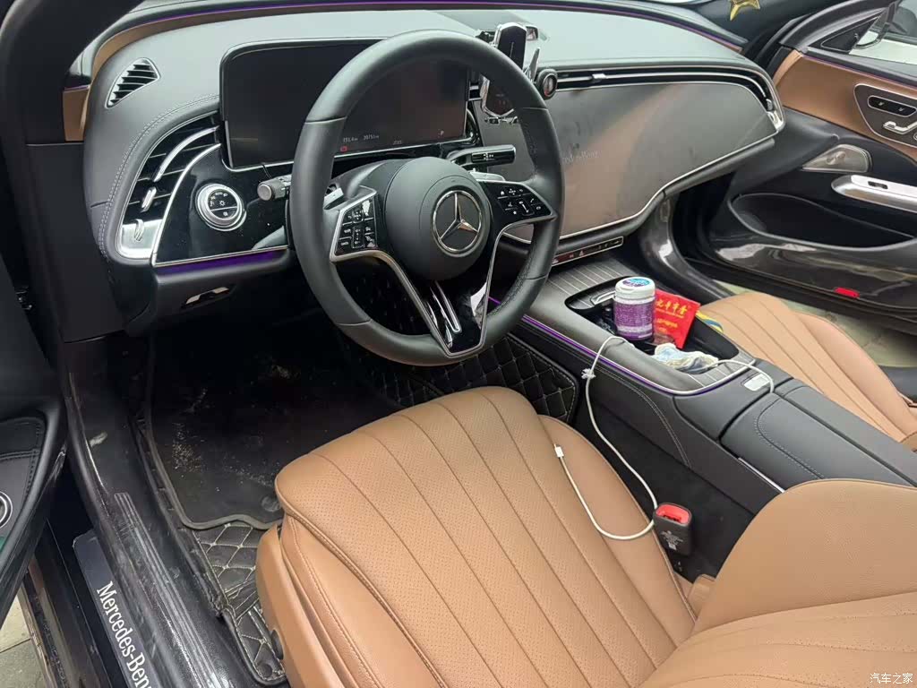 Mercedes-Benz E-Class, 2025 4