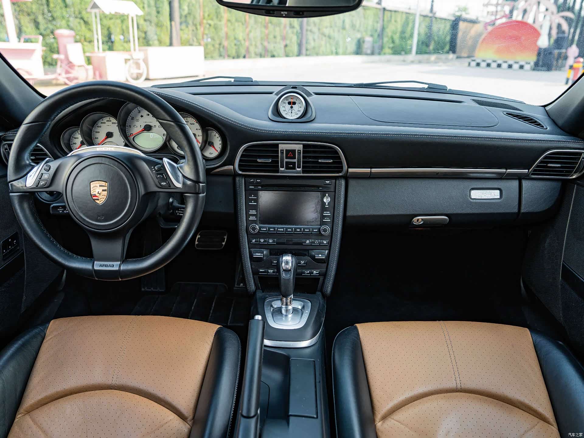 Porsche 911, 2011 15