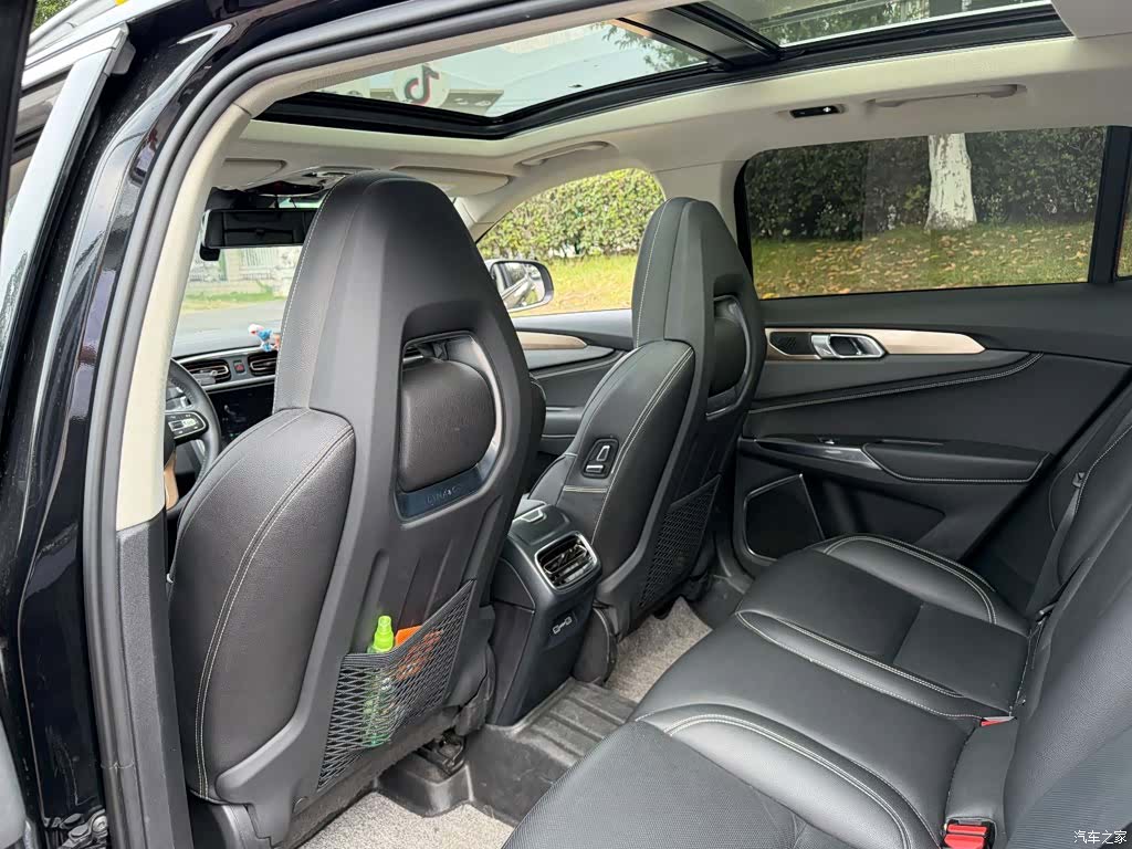 Lynk & Co 01, 2019 11