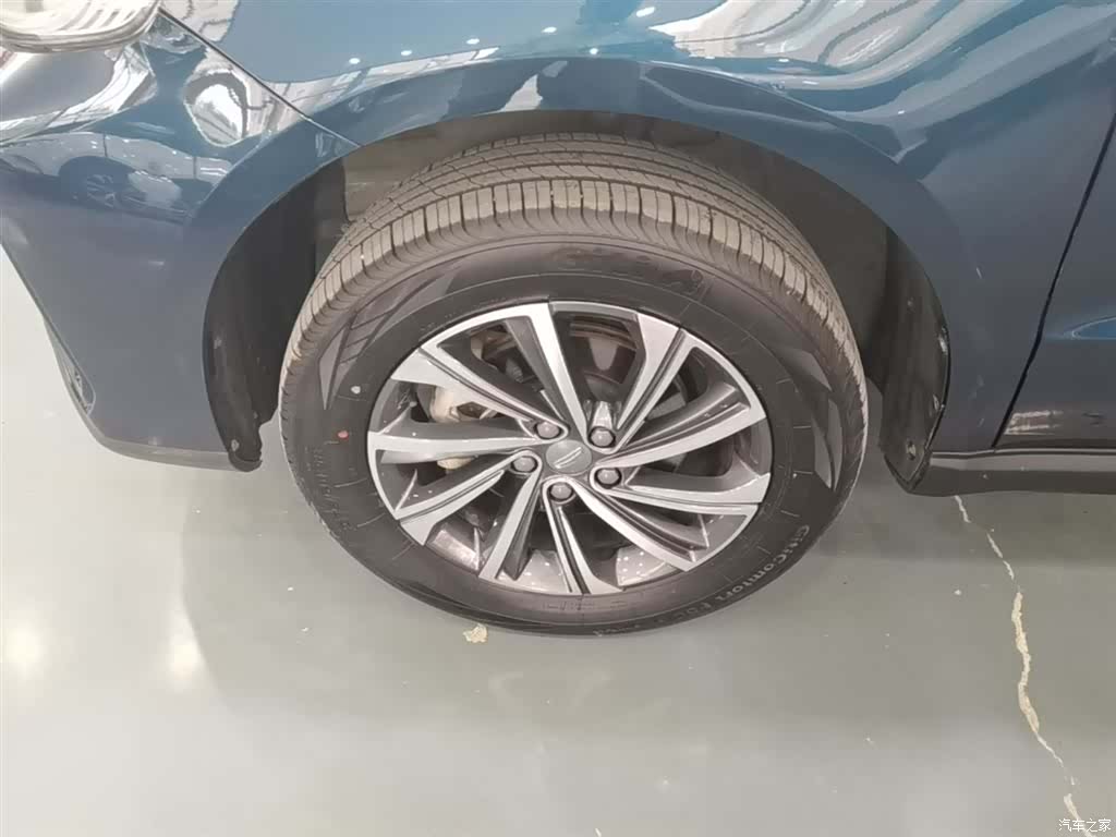 Geely X6, 2022 23