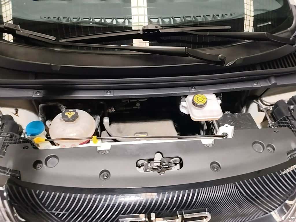 BYD Dolphin, 2023 20