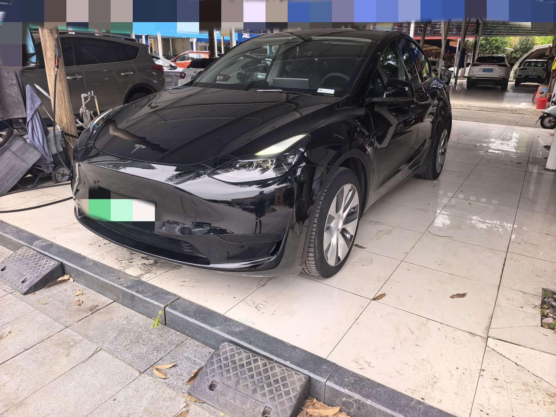 Tesla Model Y, 2022 1