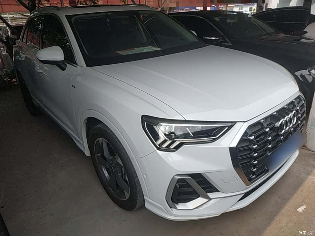 Audi Q3, 2021 4