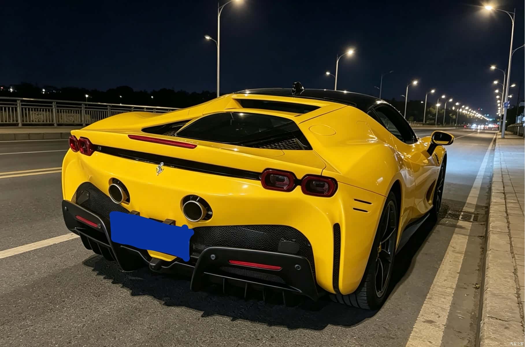 Ferrari SF90, 2022 8