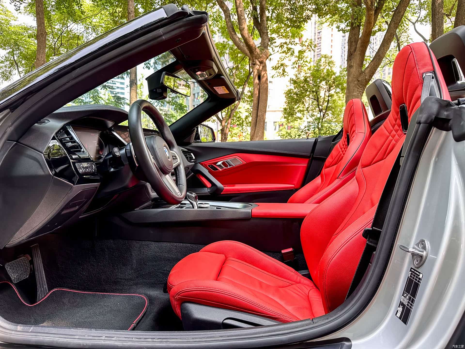 BMW Z4, 2023 14