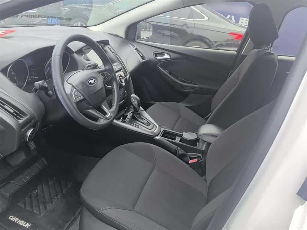 Ford Focus, 2015 15