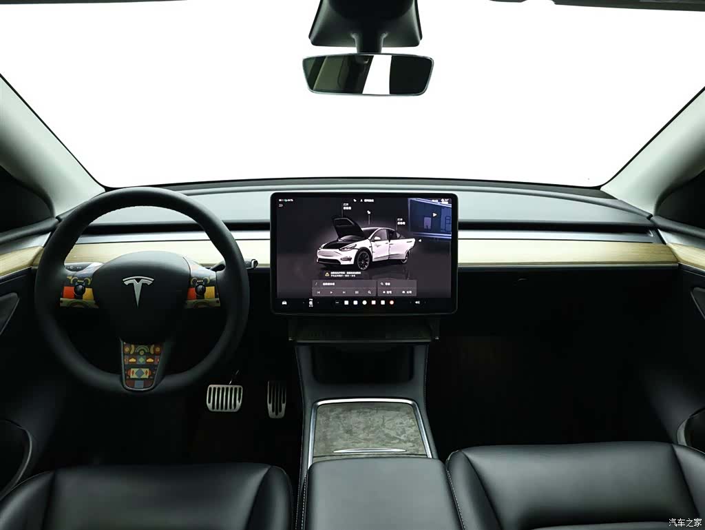 Tesla Model Y, 2023 16