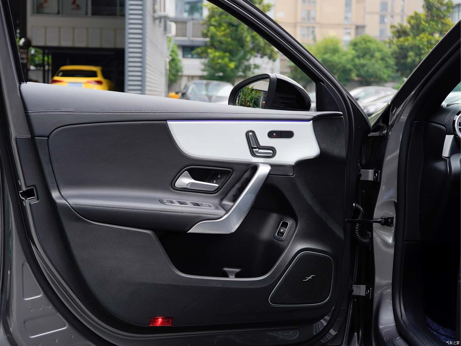 Mercedes-Benz A-Class, 2025 21