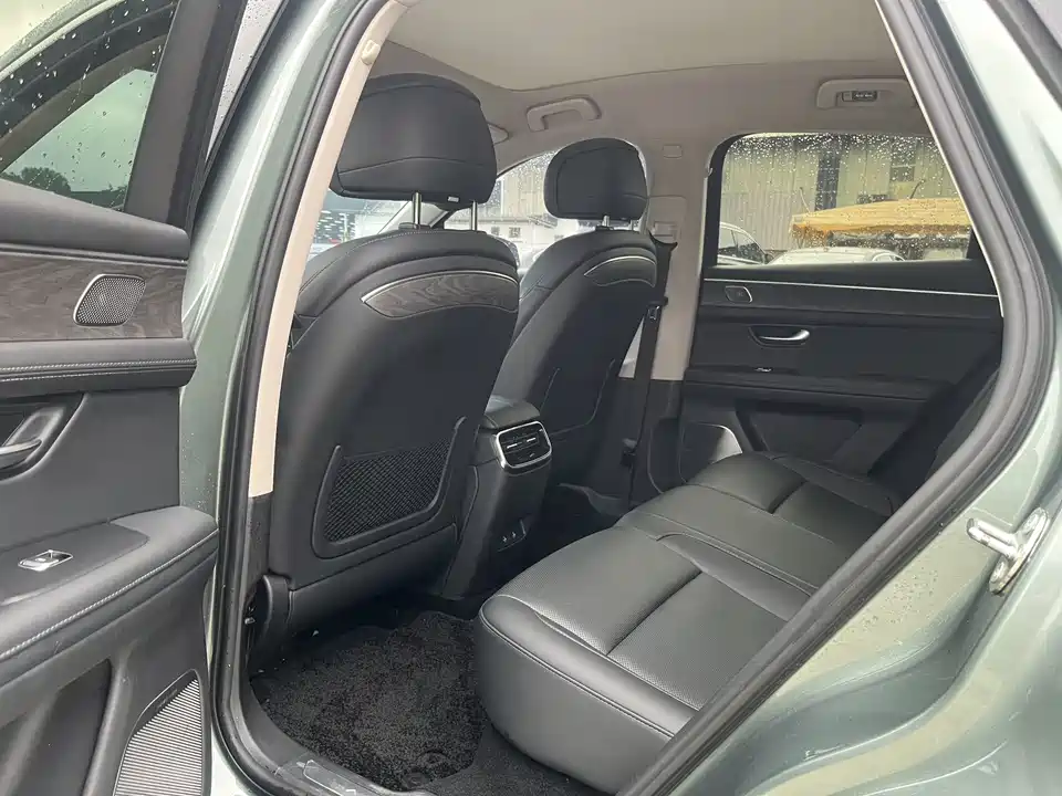 AITO Ask the world M5