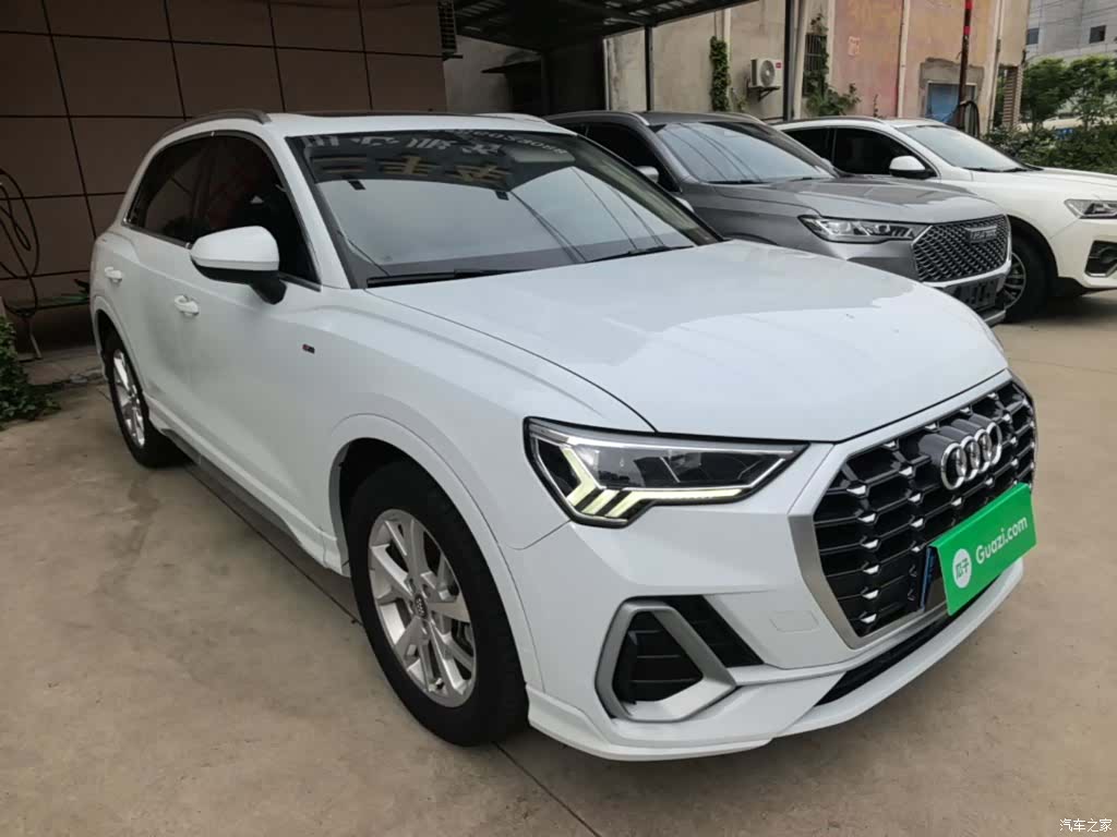 Audi Q3, 2019 4