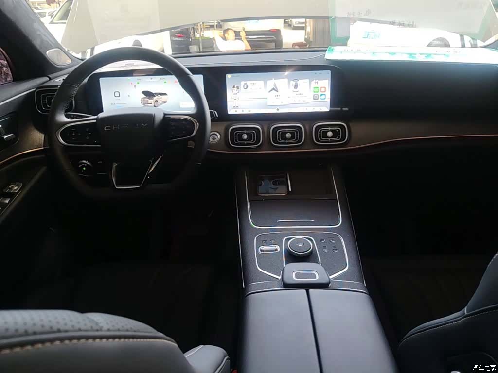 Chery Tiggo 9, 2025 10
