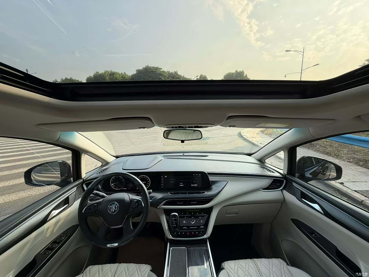 Buick GL8, 2021 8