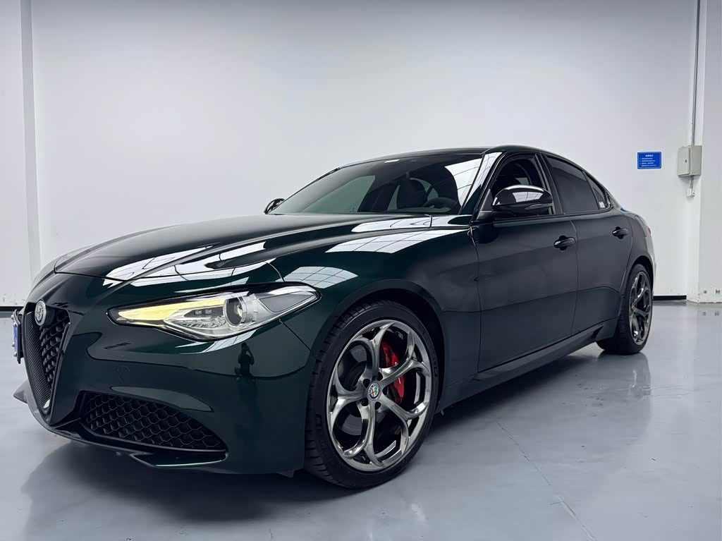 Alfa Romeo Giulia
