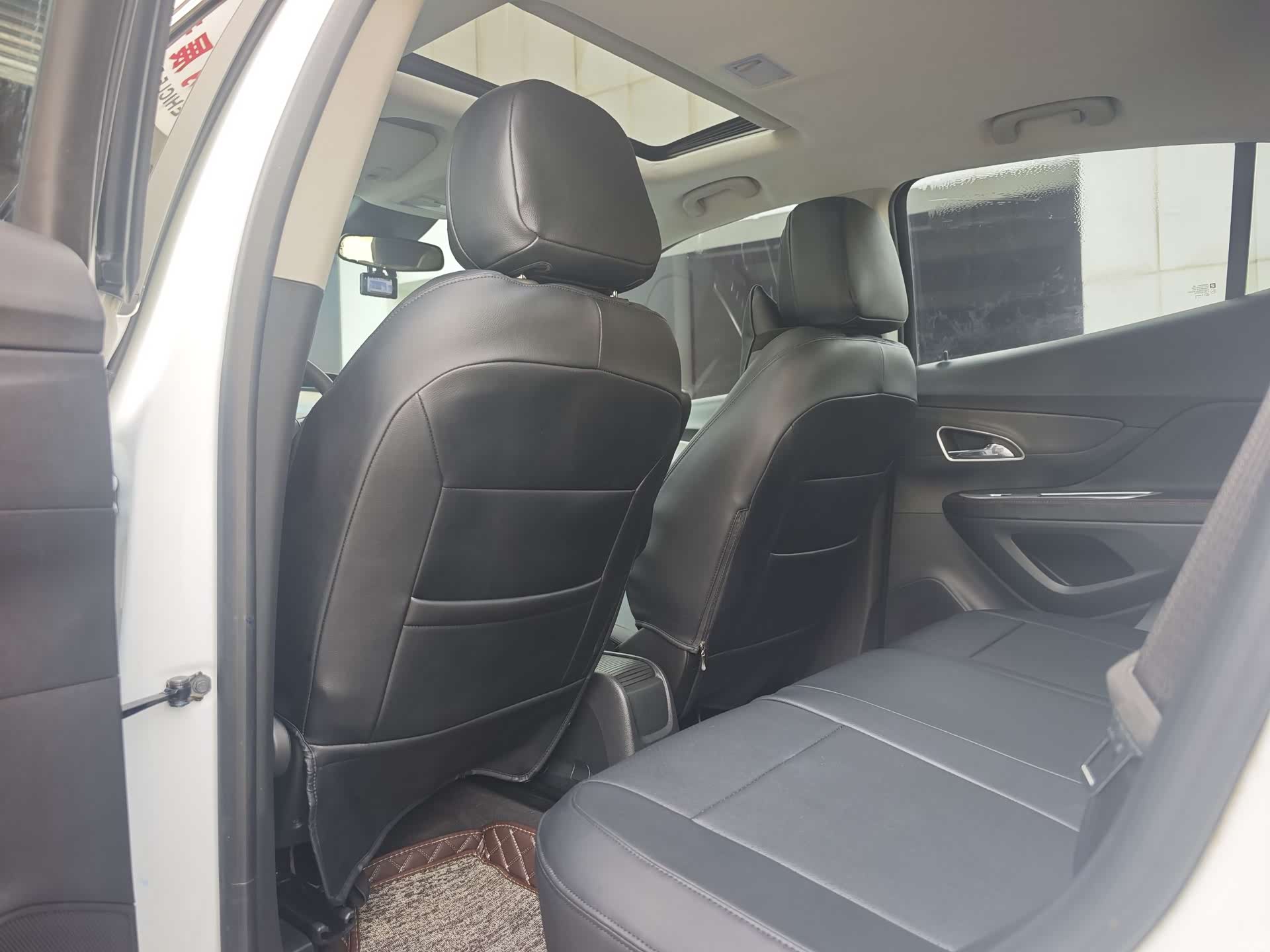 Buick Encore, 2016 14