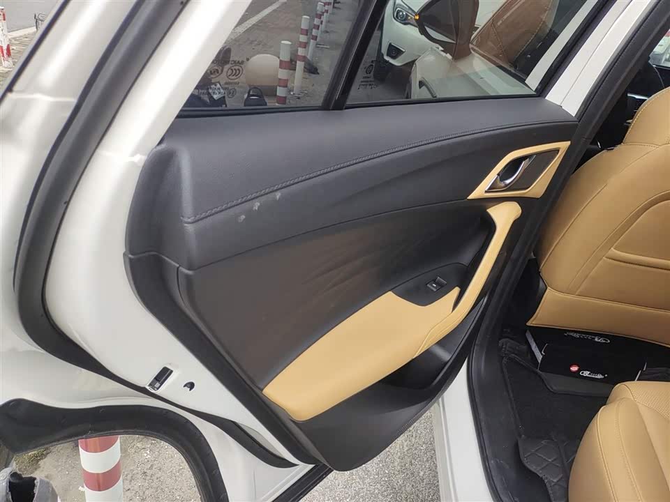 Roewe RX5 Roewe RX5
