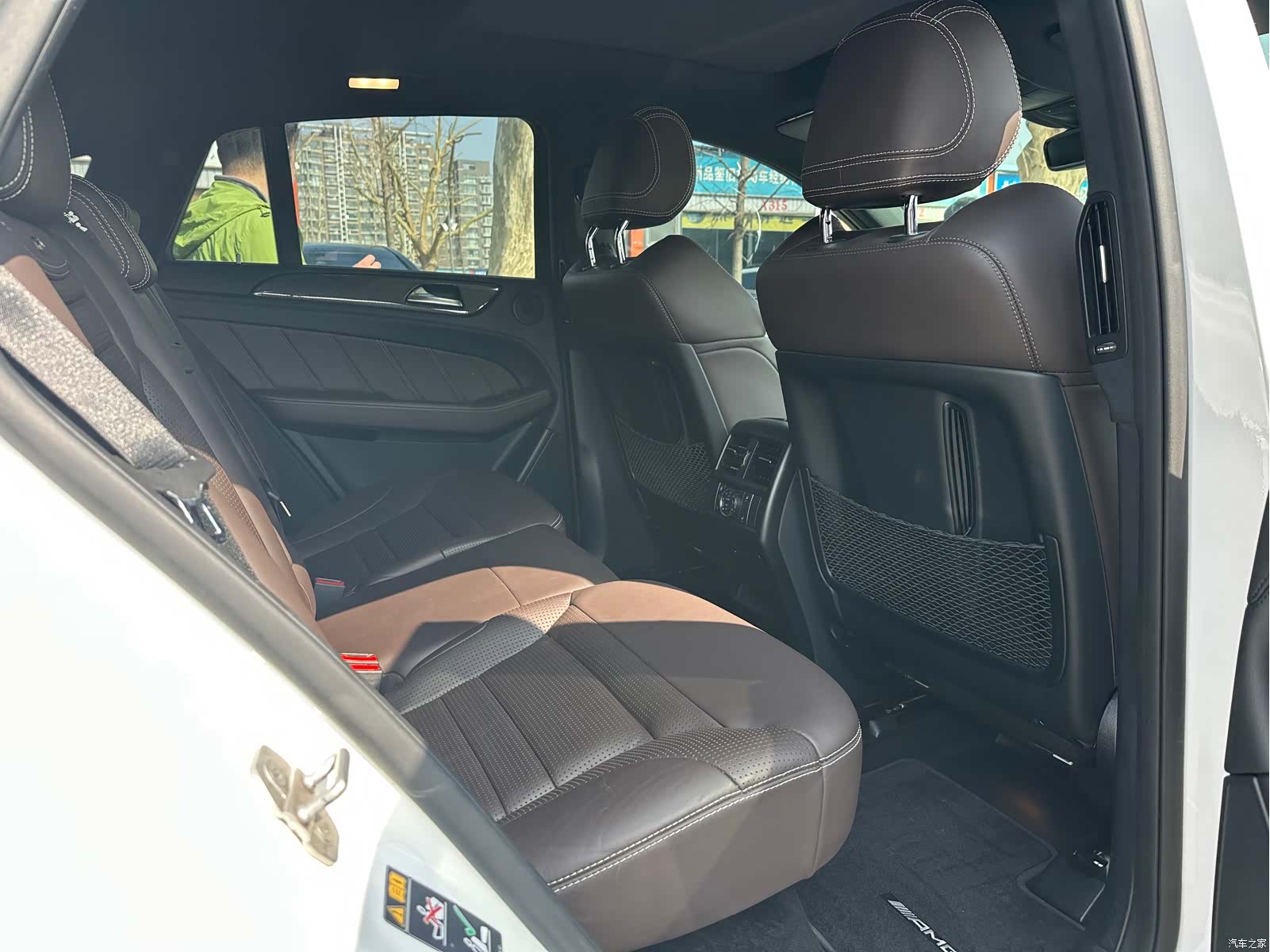 Mercedes-Benz GLE, 2016 13