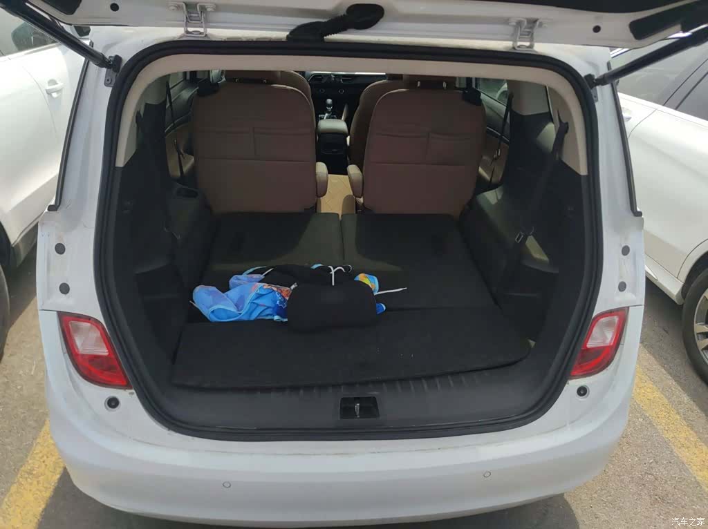 Buick GL6, 2021 15