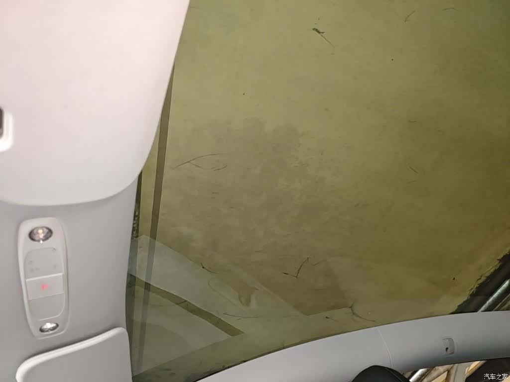 Tesla Model Y, 2022 18