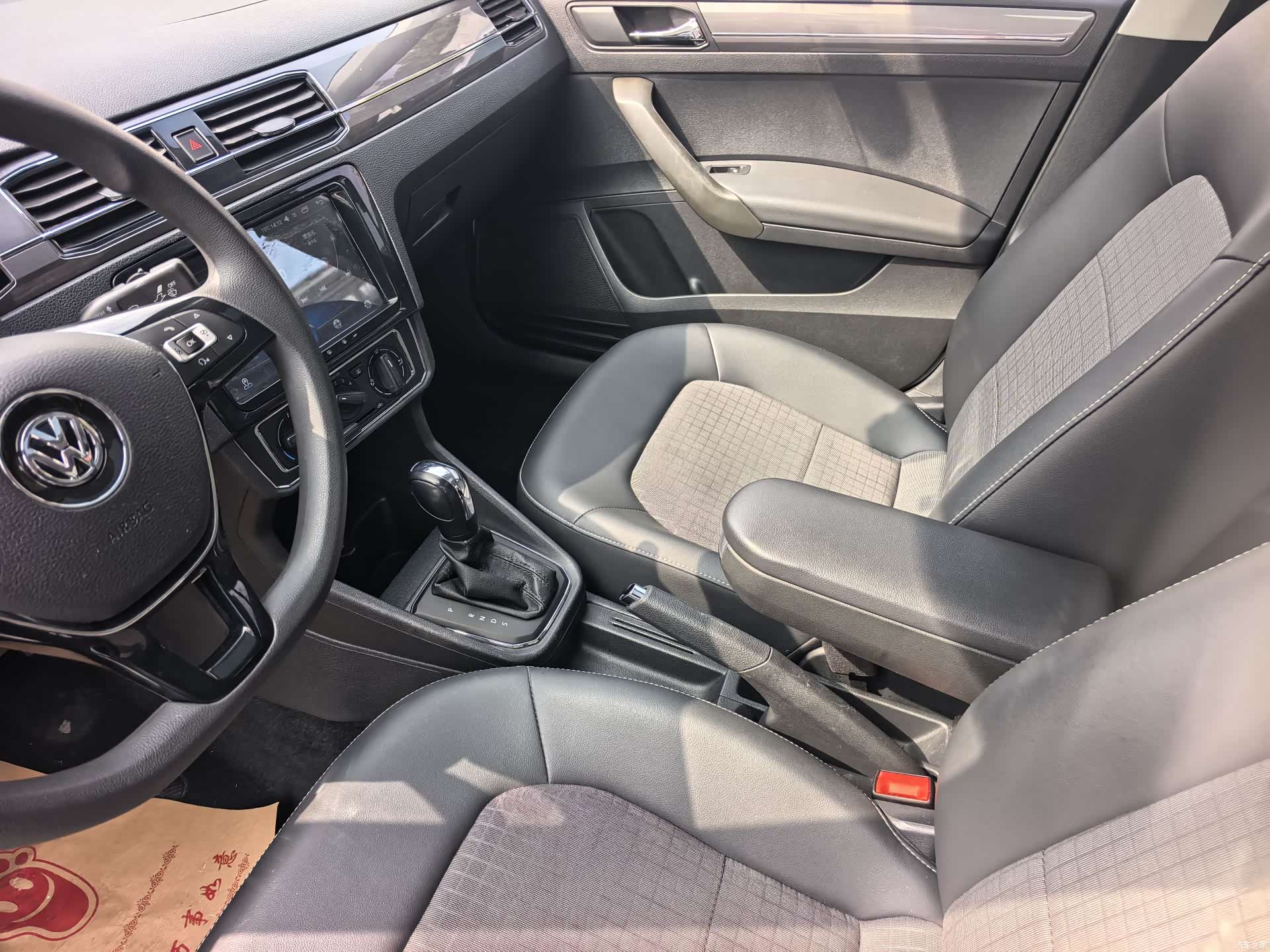 Volkswagen Santana, 2018 11