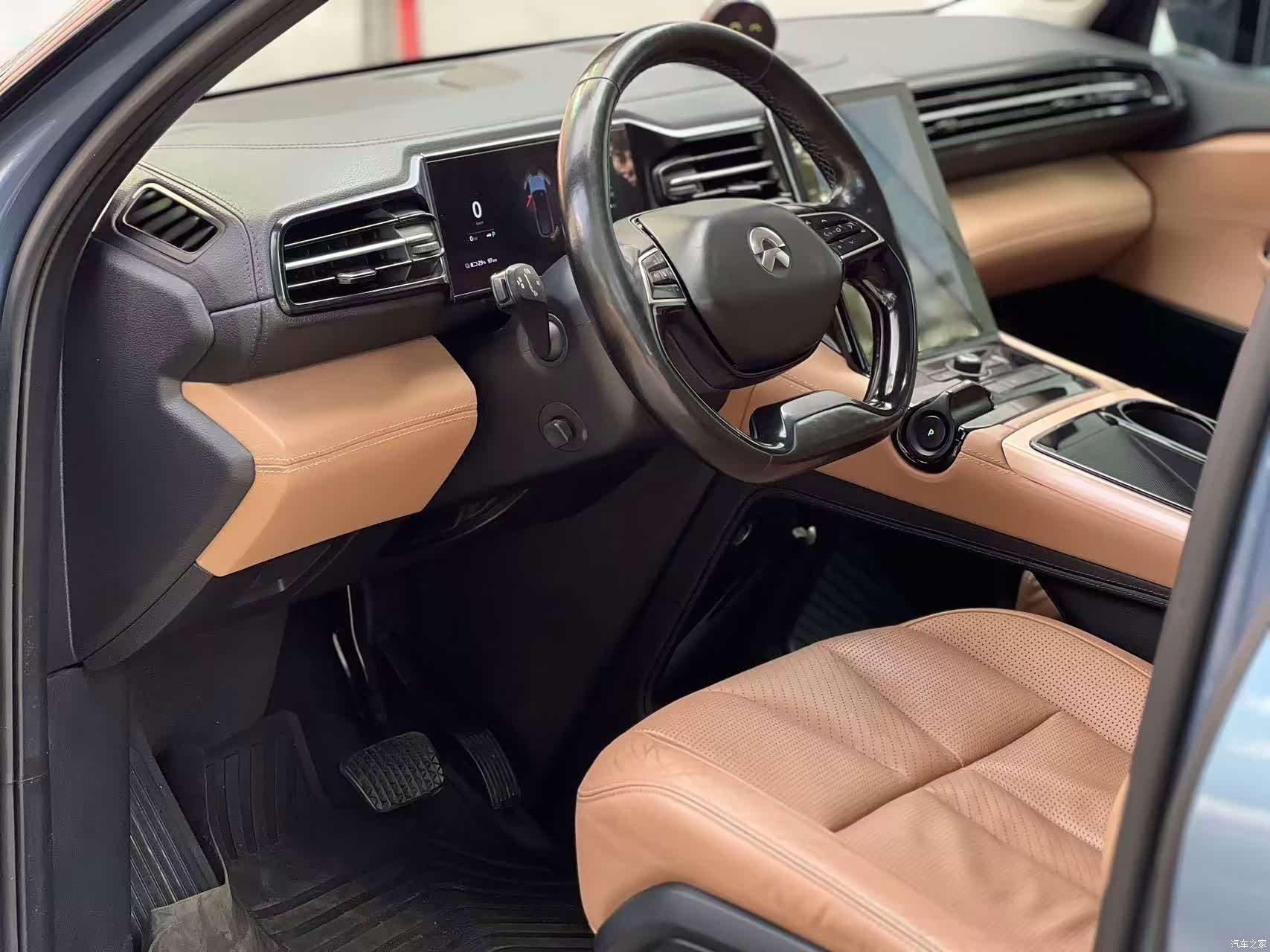 NIO ES8, 2019 4