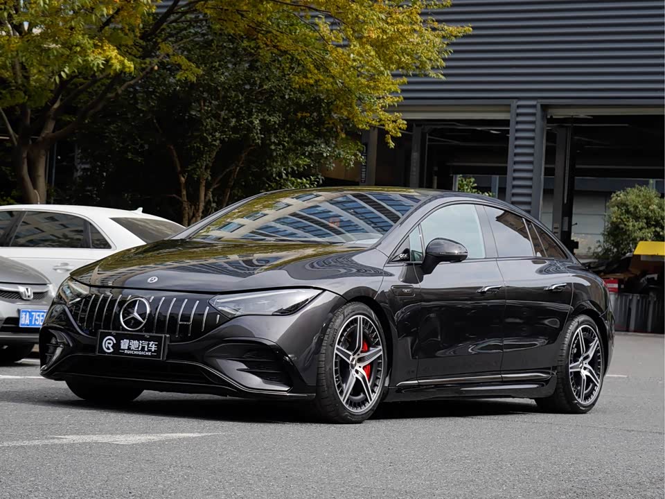 Mercedes-Benz EQE AMG