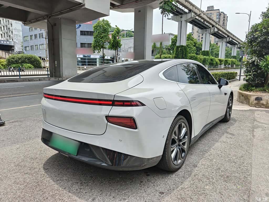 Xpeng P7, 2022 7