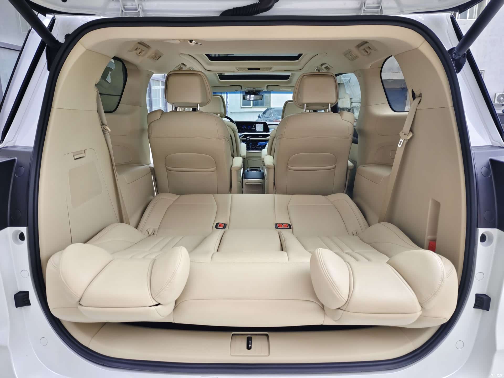Buick GL8, 2022 23
