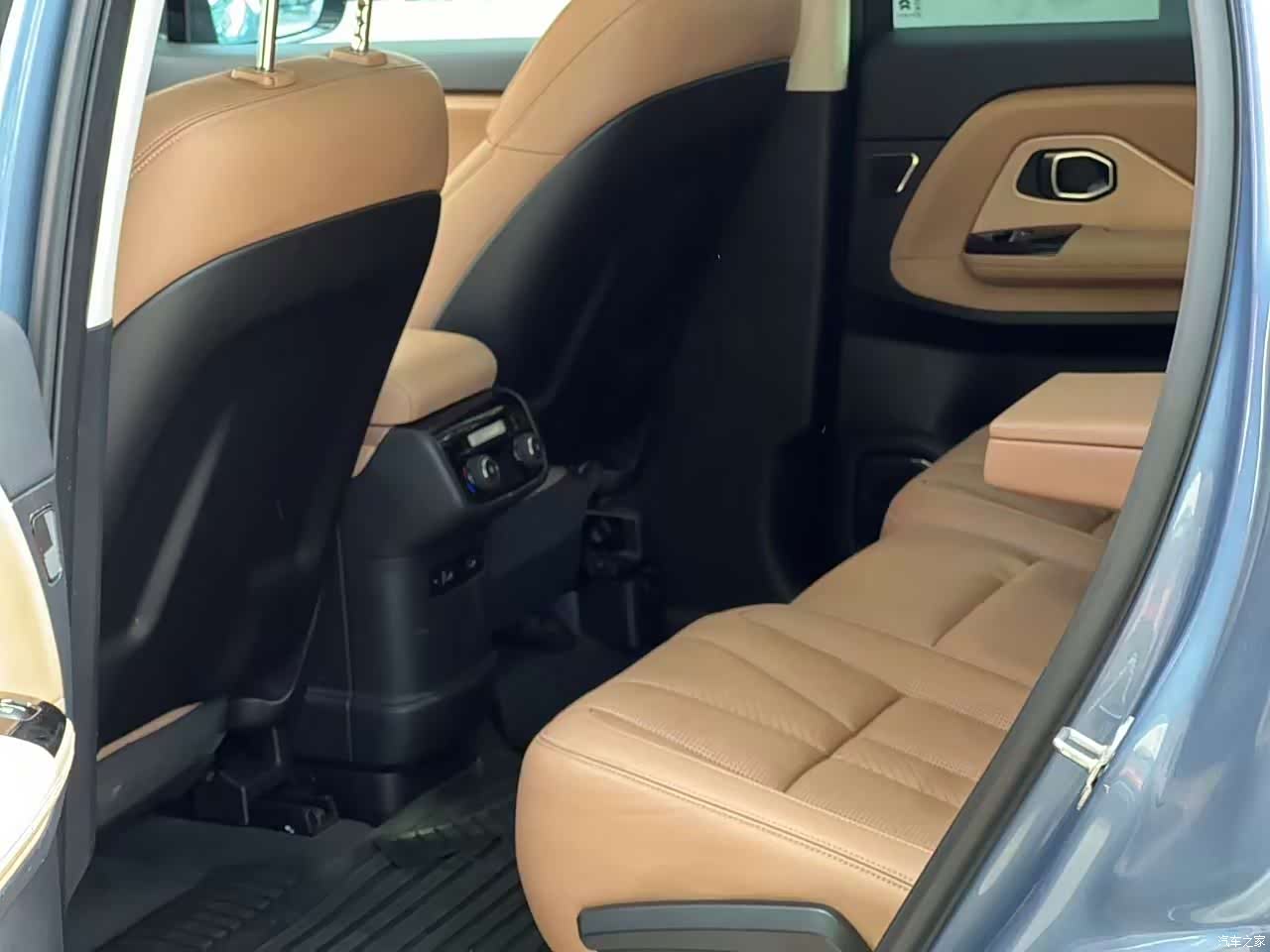 NIO ES8, 2019 6