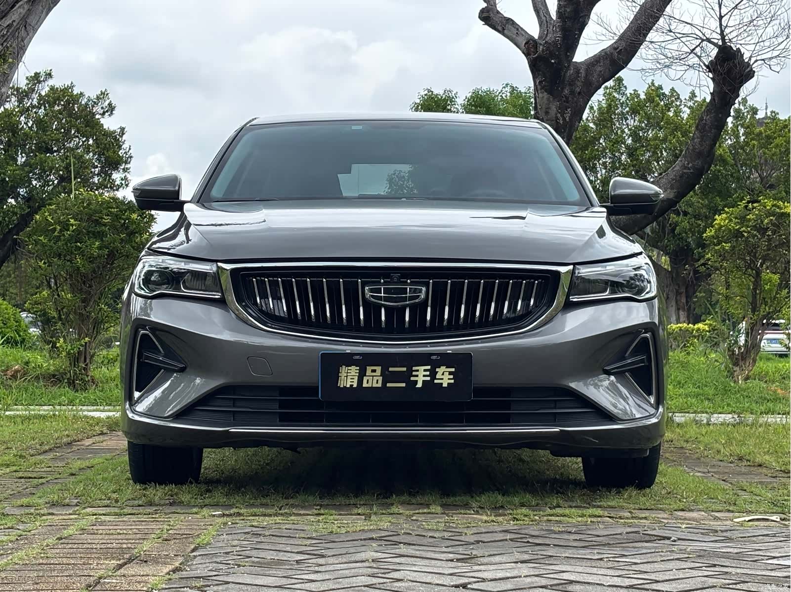 Geely Emgrand, 2022 4