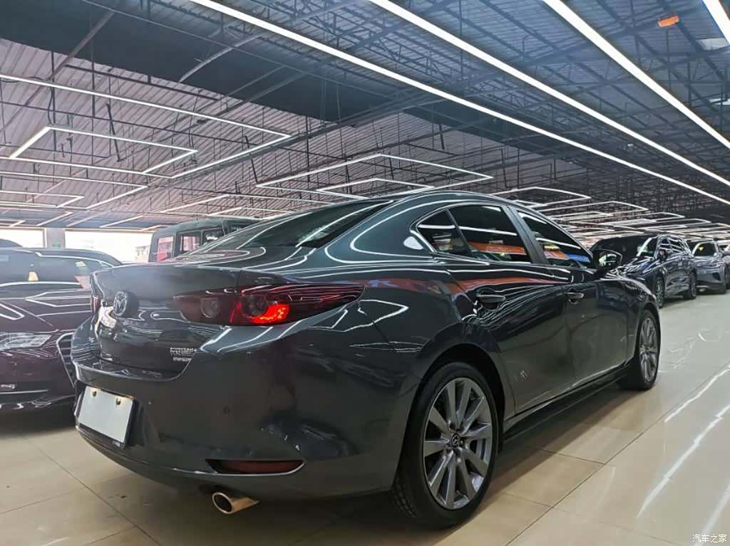 Mazda Mazda3, 2021 6